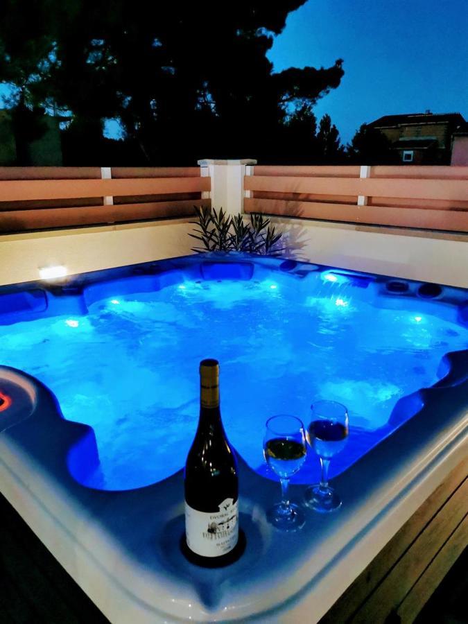 Villa Olivia - New And Modern House With Pool, Souna, Jacuzzi & Playground, Liznjan - Istra Zewnętrze zdjęcie