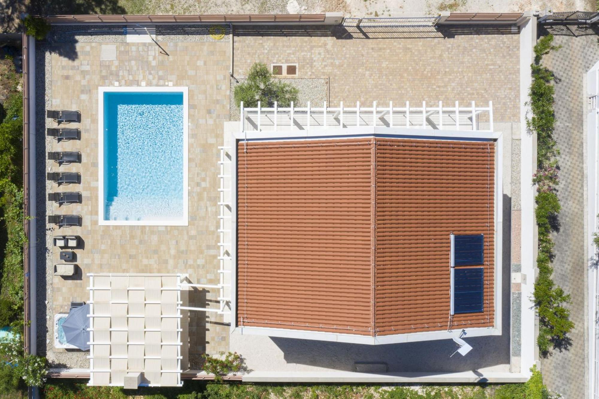 Villa Olivia - New And Modern House With Pool, Souna, Jacuzzi & Playground, Liznjan - Istra Zewnętrze zdjęcie