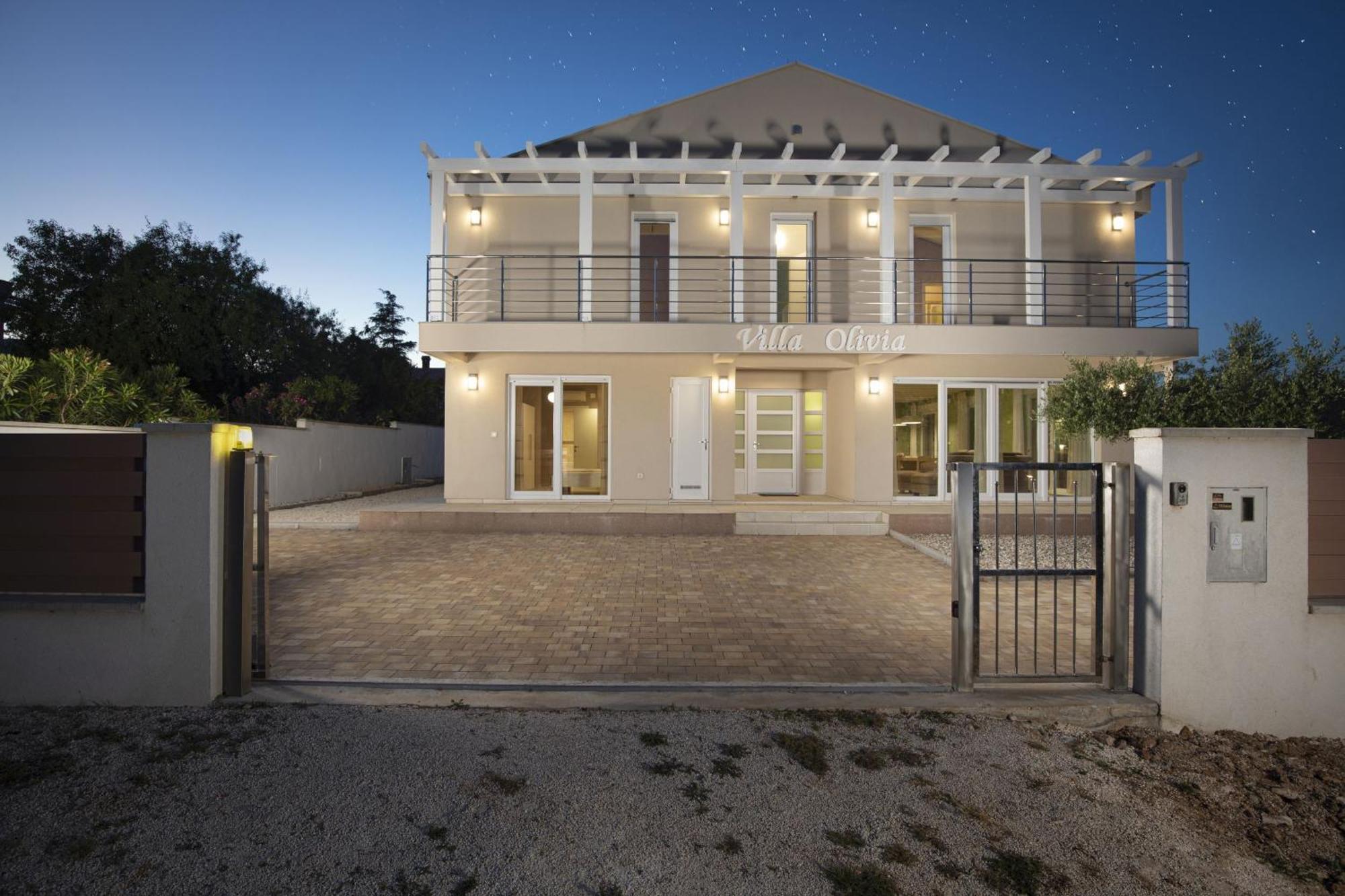 Villa Olivia - New And Modern House With Pool, Souna, Jacuzzi & Playground, Liznjan - Istra Zewnętrze zdjęcie